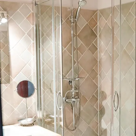 Domaine De Pelican Frühstückspension 4*